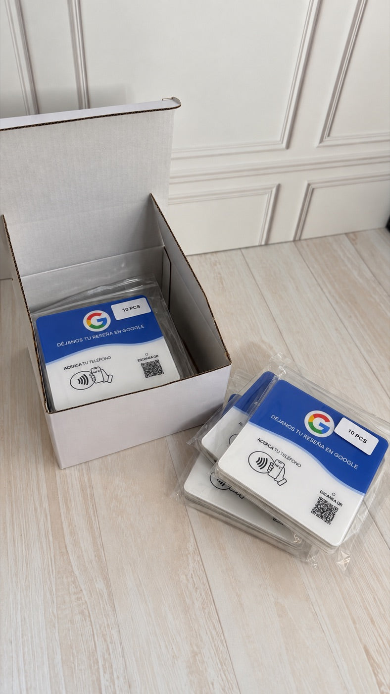 Pedido de placas NFC empacado y listo para entregar